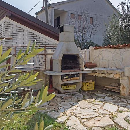 Awesome Apartment In Fazana With Wifi Esterno foto