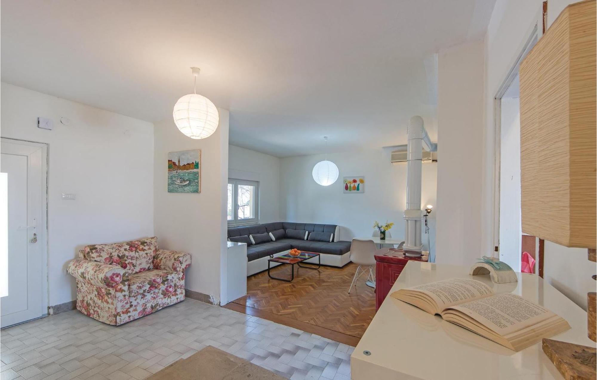 Awesome Apartment In Fazana With Wifi Esterno foto